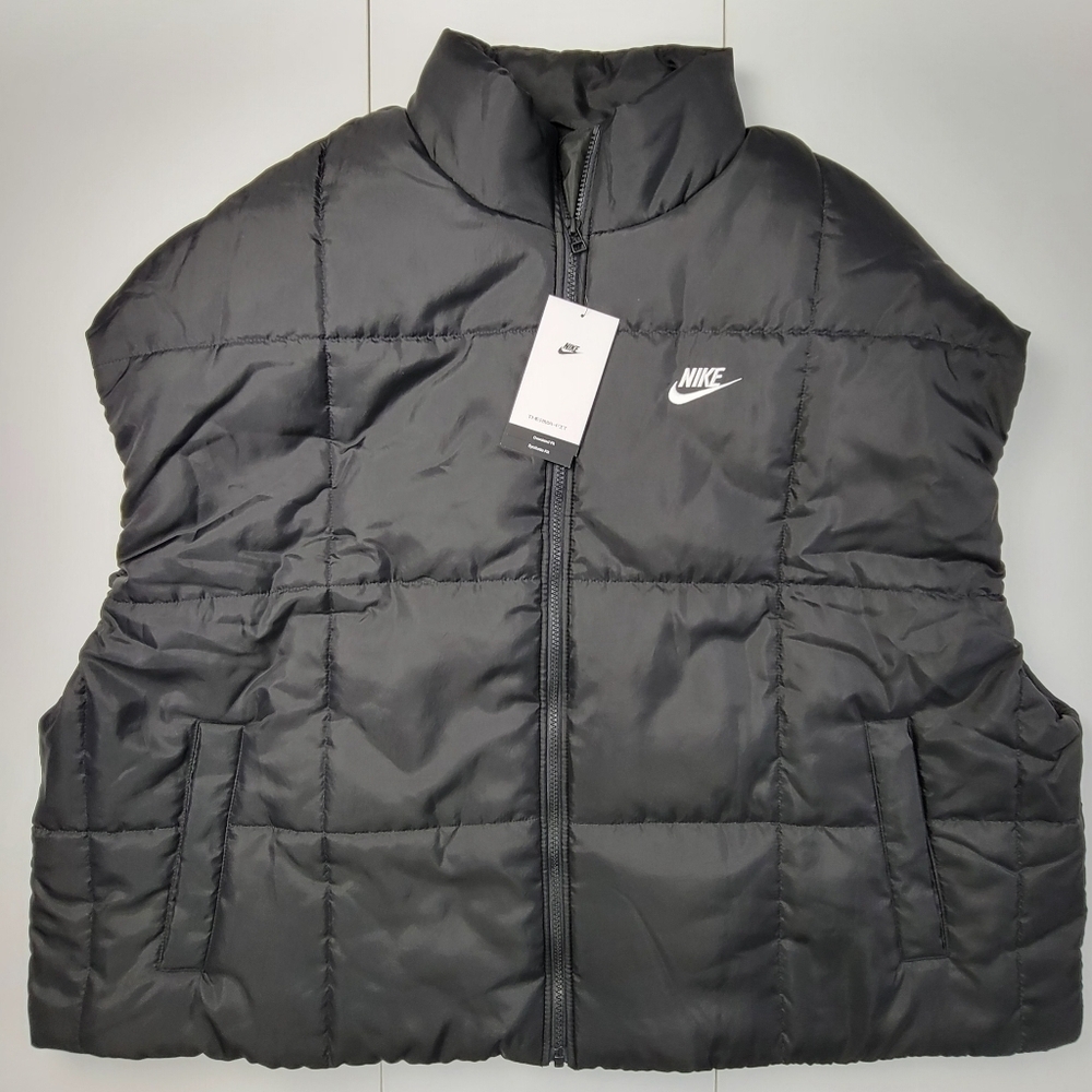 Nike Sportswear Classic Puffer Therma-FIT Loose Vest FB7679-010 Women Sz XXL New